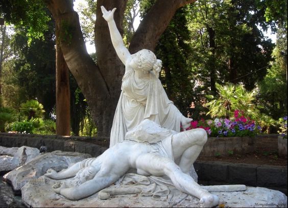 Statue of Acis &amp; Galatea